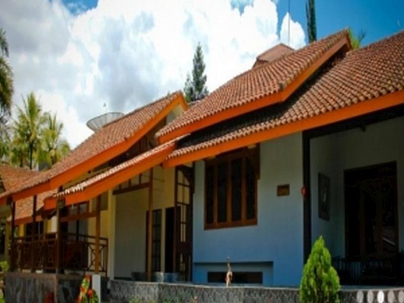 Ever Green Village Puncak Buitenkant foto